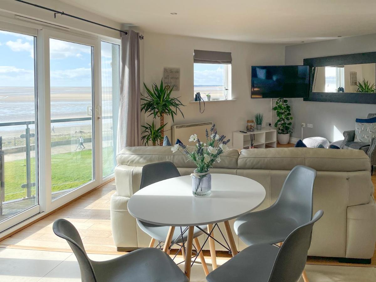 Heddfan Villa Llanelli Bagian luar foto